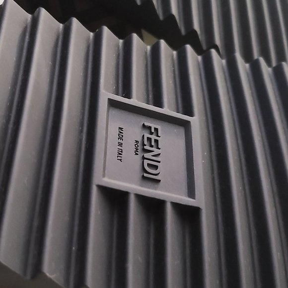 Fendi Brown Slide Sandals with Geometric Pattern - Picture 14 of 15